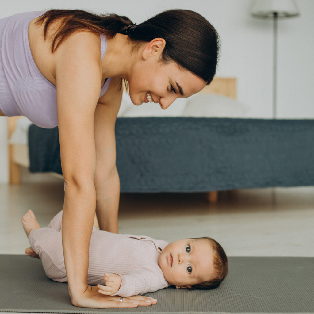 Postnatal Yoga bei der Schönsten Zeit in Dortmund